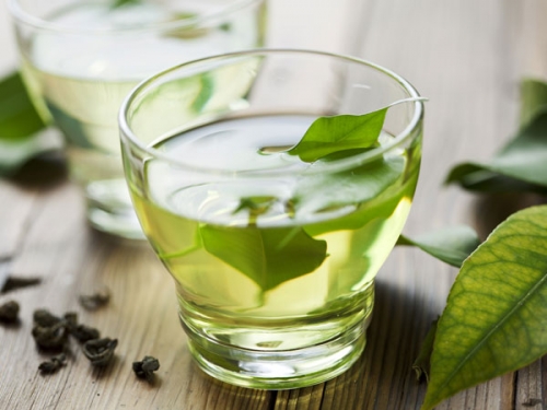 Điều kỳ diệu gì xảy ra nếu uống mỗi ngày một cốc trà xanh?